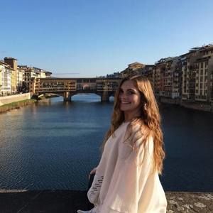 Meet your Posher, Marissa